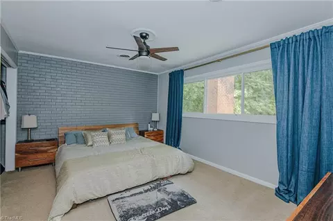217 Pineridge Dr, High Point, NC 27262 photo 23