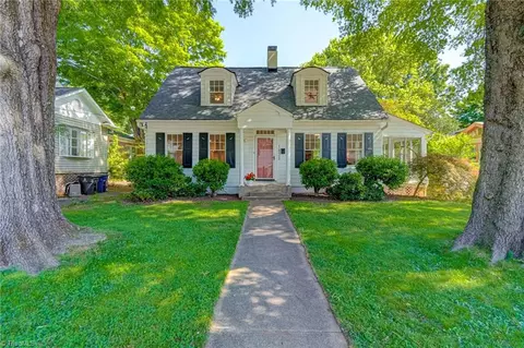 1835 Brantley St, Winston Salem, NC 27103