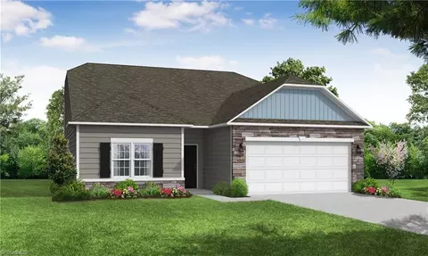 178 Altavista Dr, Clemmons, NC 27012