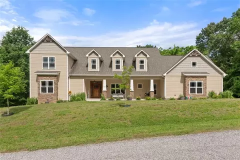 9413 Horse Creek Run, Kernersville, NC 27284