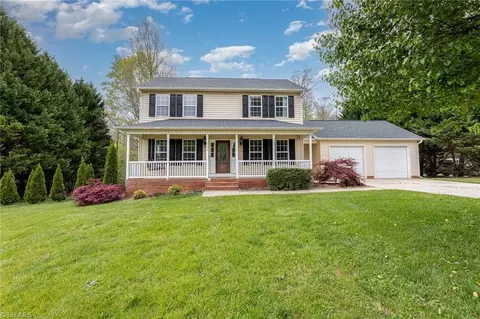 349 Lucinda Ln, Kernersville, NC 27284