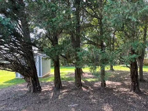 Exterior - 5349 Jasper Dr, Archdale, NC 27263 photo 3 of 3