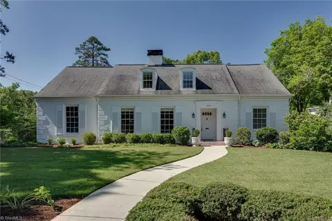 801 Dover Rd, Greensboro, NC 27408