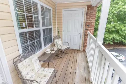 3710 Cotswold Ave #W, Greensboro, NC 27410