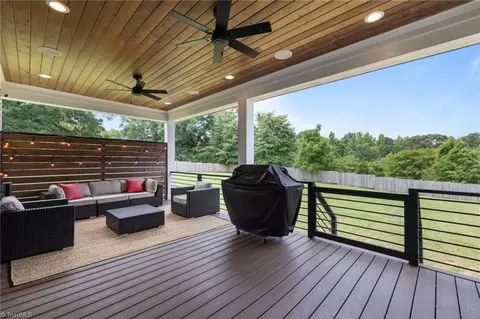 Exterior - 10185 Earnhardt Lake Rd, Davidson, NC 28036 photo 6 of 6
