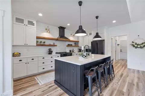 Kitchen - 10185 Earnhardt Lake Rd, Davidson, NC 28036 photo 1 of 5