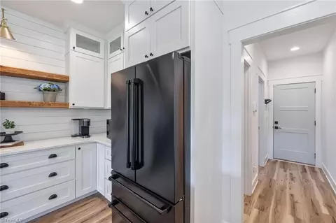 Entry Way - 10185 Earnhardt Lake Rd, Davidson, NC 28036 photo 4 of 6