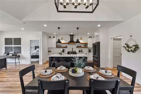 Dining - 10185 Earnhardt Lake Rd, Davidson, NC 28036 photo 2 of 2
