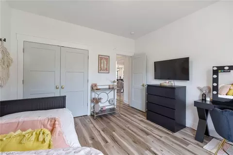 Bedroom - 10185 Earnhardt Lake Rd, Davidson, NC 28036 photo 5 of 5
