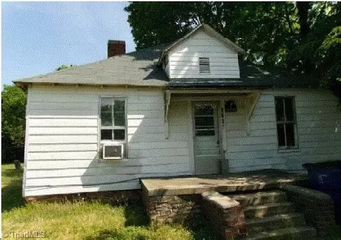 114 Hill St E, Haw River, NC 27258