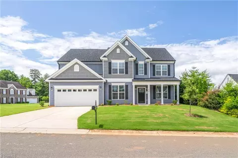 690 Spruce Garden Ct, Rural Hall, NC 27045