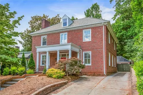 1527 Overbrook Ave, Winston Salem, NC 27104