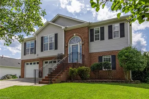 109 Royal Kings Ct, Winston Salem, NC 27127