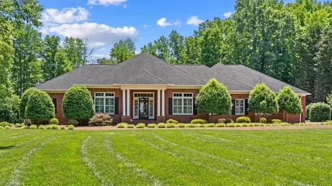 3603 Maudan Ct, Greensboro, NC 27406