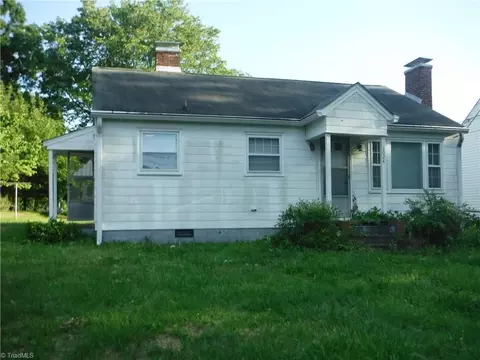 1024 Motor Rd, Winston Salem, NC 27105