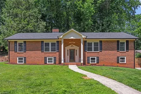 115 Aftonshire Ct, Winston Salem, NC 27104