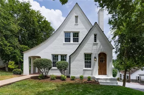 104 W Street St S, Wilkesboro, NC 28697