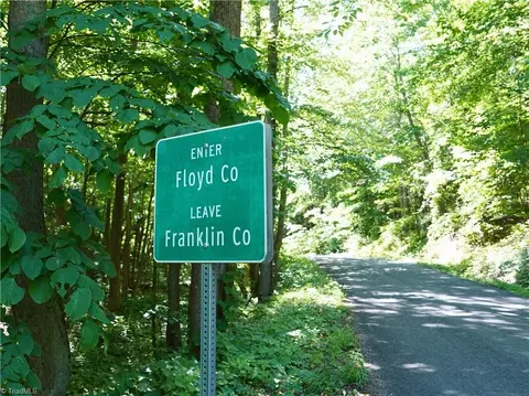 2575 Shooting Creek Rd, Floyd, VA 24091 photo 14