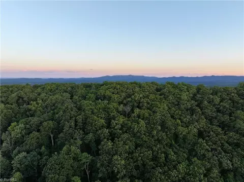 2575 Shooting Creek Rd, Floyd, VA 24091 photo 9