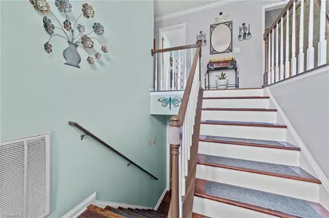 Entry Way - 3863 Range Crest Ct, High Point, NC 27265 photo 4 of 6