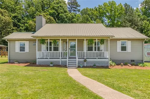791 Simerson Rd, Lexington, NC 27295