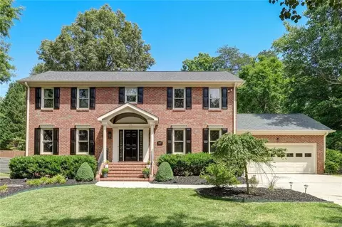 4110 Ponce De Leon Dr, High Point, NC 27265