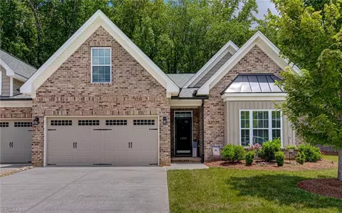 1309 Cheryl Dr, Kernersville, NC 27284