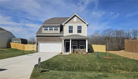 246 Kyndall Run Dr #32, Lexington, NC 27295