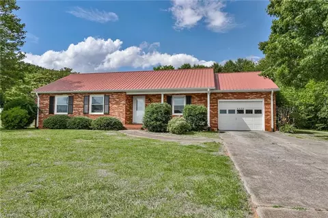 4648 Austin Traphill Rd, Elkin, NC 28621