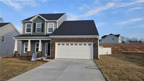 135 Kyndall Run Dr #45, Lexington, NC 27295