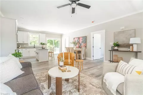 119 Arnold Farms Ln, Lexington, NC 27295