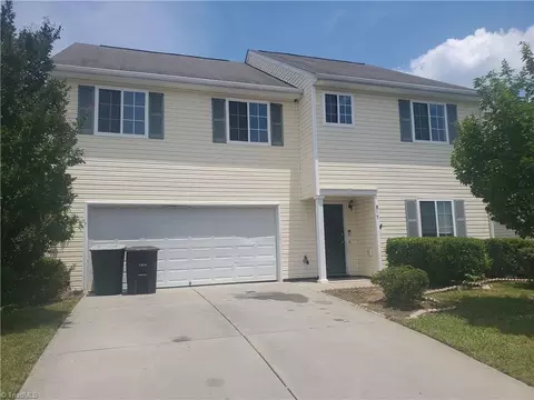 817 Stockport Way, Mcleansville, NC 27301
