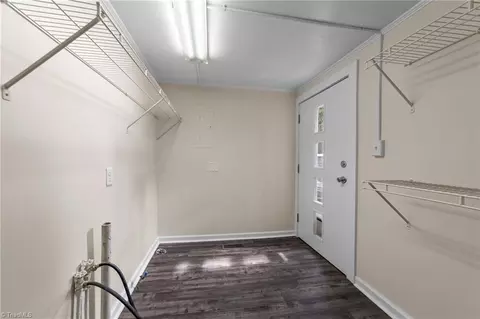 Entry Way - 208 Parkway Ave W, High Point, NC 27262 photo 5 of 6