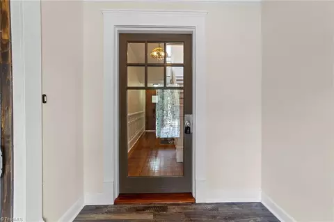 Entry Way - 208 Parkway Ave W, High Point, NC 27262 photo 2 of 6