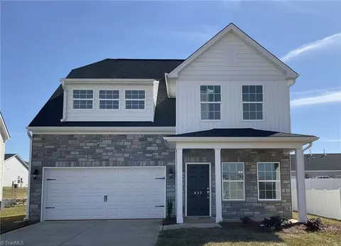 647 Palomino Mustang Dr #721, Whitsett, NC 27377