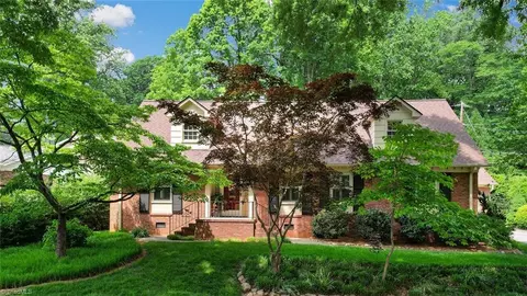 4406 Westbourne Rd, Greensboro, NC 27410