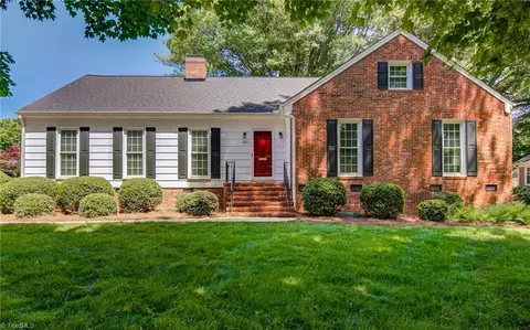 1231 Red Oak Ln, Winston Salem, NC 27106