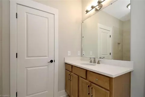 115 Burberry Dr, Purlear, NC 28665 photo 32