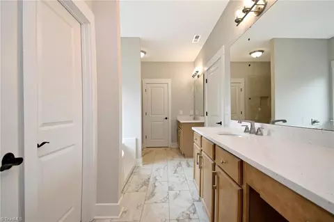 115 Burberry Dr, Purlear, NC 28665 photo 36