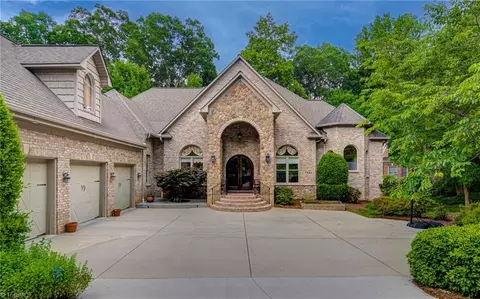 1440 Willow Woods Way, Winston Salem, NC 27104