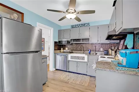 1225 Guyer St, High Point, NC 27262 photo 9