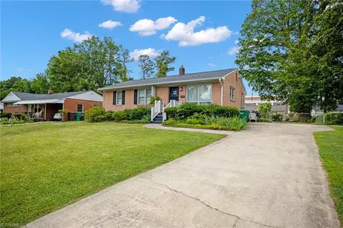 1225 Guyer St, High Point, NC 27262 photo 5