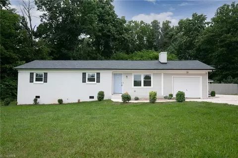 7140 Kennedy Rd, Trinity, NC 27370
