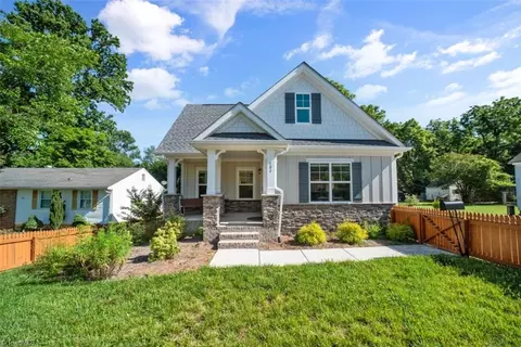 401 Acadia Ave, Winston Salem, NC 27127
