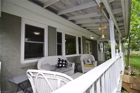 153 Summit St, Boone, NC 28607 photo 4