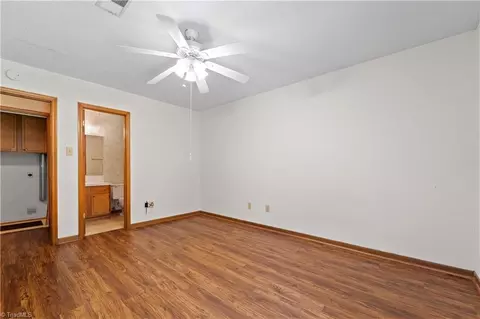 1816 C Guyer St, High Point, NC 27265 photo 3