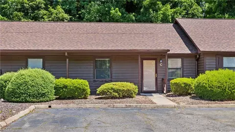 1816 C Guyer St, High Point, NC 27265