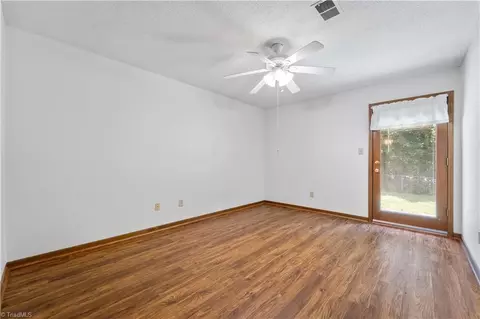1816 C Guyer St, High Point, NC 27265 photo 2