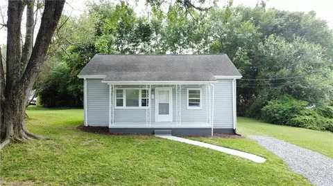 590 Humphrey St, Winston Salem, NC 27103