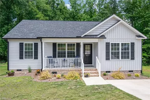897 Berg St, Asheboro, NC 27203